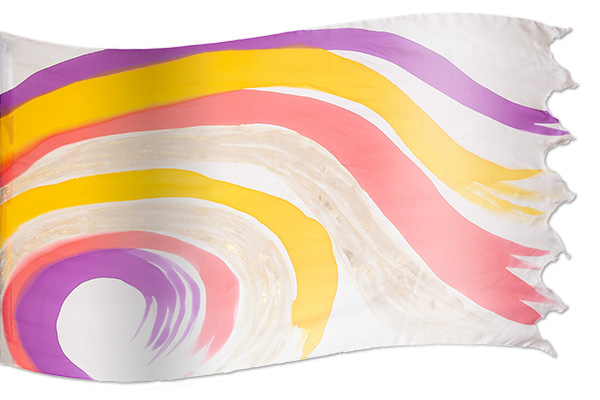 El diseño ‘Tsunami Waves of Prosperity’ en seda artesanal